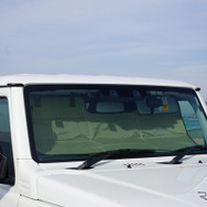 カーメイト「バイザー取付 折りたたみサンシェード ジムニー用」