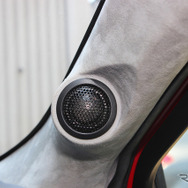 『エモーション（福岡県粕屋町）』にて製作されたオーディオカーの一例。