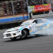 オーバルドリフトデモ走行