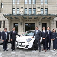 特別なフィアット600eが京都市公用車に