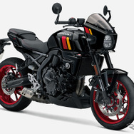 スズキ GSX-8TT