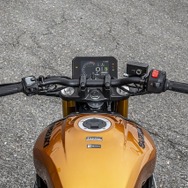 スズキ GSX-8T