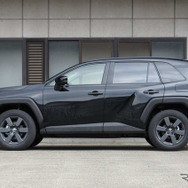 タナベ デバイドUP40　RAV4装着例（推奨時車高　フロント：25mmアップ / リア：30mmアップ）
