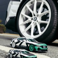 トラヴィス・パストラーナを起用した映像作品『Supersports：FULL SEND』を記念する限定ミニチュアコレクション
