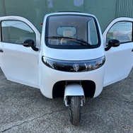ビークルファンの三輪EV「VF-S」