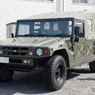 高機動車