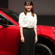 マツダのブランドアンバサダーに就任した綾瀬はるかさん