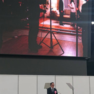 「私の役割は照明さん」と話した豊田章男会長