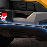 GR「パフォーマンスダンパー」セット（フロント装着イメージ）