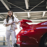 織戸茉彩 x Porsche 911 GT3