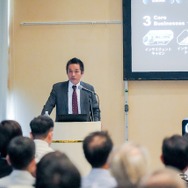 日本法人代表川崎高輔氏によるプレゼンテーション