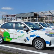 掛川自動車学校のラッピング教習車