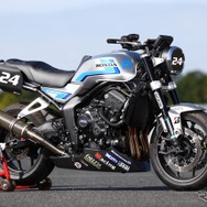 CB1000F WITH MEレーサー