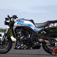 CB1000F WITH MEレーサー