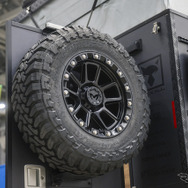 TOYO TIRES 「オープンカントリー M/T」を装着した水野浩聡さんのトライトン