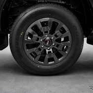 タイから並行輸入されるいすゞ『D-MAX』