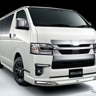トヨタ・ハイエース用カスタマイズアイテム装着車