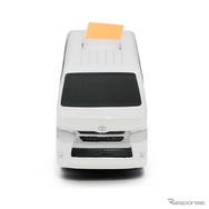 トヨタ自動車公認ライセンス商品『ハイエース型ふせんホルダー』