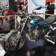 ホンダ CB400スーパーフォア Eクラッチ（鈴鹿8耐2026）