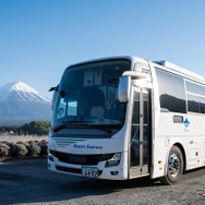 富士急バスがバスタ新宿と富士山五合目（吉田口）を結ぶ高速バス「富士山五合目線」に深夜便を新設