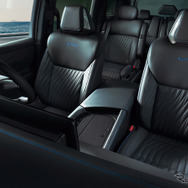 日産 エルグランド AUTECH