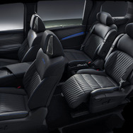 日産 エルグランド AUTECH