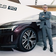 ボルボ・カー・ジャパンのエドソン・イシカワ社長とES90