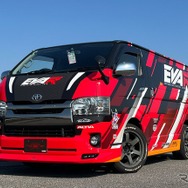 実車「エヴァRT2号機 トヨタ ハイエース」