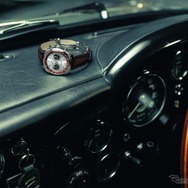 「トップタイムB01 クロノグラフ 41 トリビュート トゥ Aston Martin DB5」