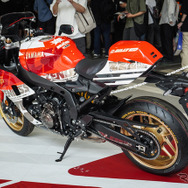 『ゼンレスゾーンゼロ』コラボ仕様のヤマハ『XSR900 GP』