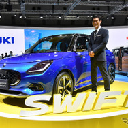 スイフトコンセプトCMFデザイン担当の鈴木正哉さん（ジャパンモビリティショー2023）