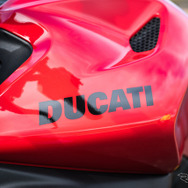 ドゥカティ モンスター 新型