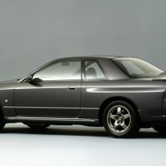 日産 スカイライン R32型