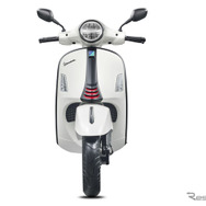 ベスパ・GTS 300 SuperSport（イノチェンテホワイト）