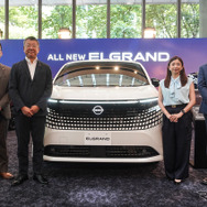 新型日産『エルグランド』がハイヤー配車サービス「Uberプレミアム」に導入