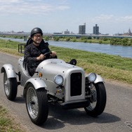 ブレイズの四輪電動ミニカー「EV CLASSIC（EVクラシック）」