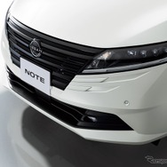 日産ノートの「Black Edition」