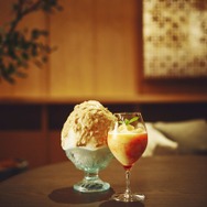 「秀月堂監修 かき氷 栗みるく」と「MORIZO SPECIAL りんご」