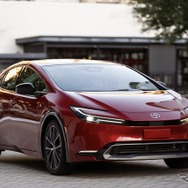 トヨタ プリウス 現行北米仕様2027年型