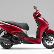 ホンダ・リード125（キャンディーラスターレッド）