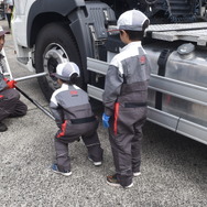 実車の塗装や重機の整備体験に子供たちも大興奮！「ジュニアメカニック2026 in 東北」が夢メッセ宮城で開幕
