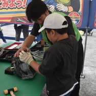 実車の塗装や重機の整備体験に子供たちも大興奮！「ジュニアメカニック2026 in 東北」が夢メッセ宮城で開幕
