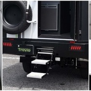 日本特種ボディーの新型キャンピングカー「EXPEDITION STRIKER」