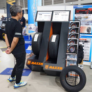 車重増で需要拡大！電動化時代にこそ重要性増す「タイヤ」が出展増で存在感放つ【オートアフターマーケット東北2026】