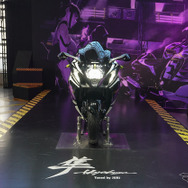 スズキ Hayabusa Tuned by JURI（東京ゲームショウ2026）