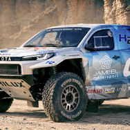 DKR GR FC Hilux