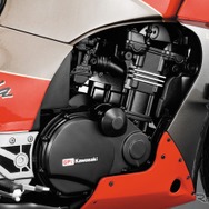 週刊 カワサキ Ninja GPZ900R