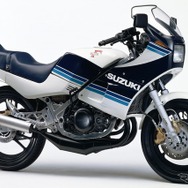 スズキ RG250ガンマ