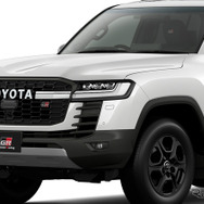 トヨタ ランドクルーザー300 GR SPORT（ハイブリッド車）