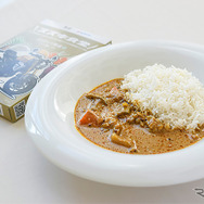 スズキ食堂 インドベジタリアンレトルトカレー「ココナッツ野菜」